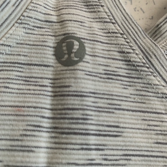 Lululemon Cool Raceback Tank Top size 6 - Picture 7 of 7